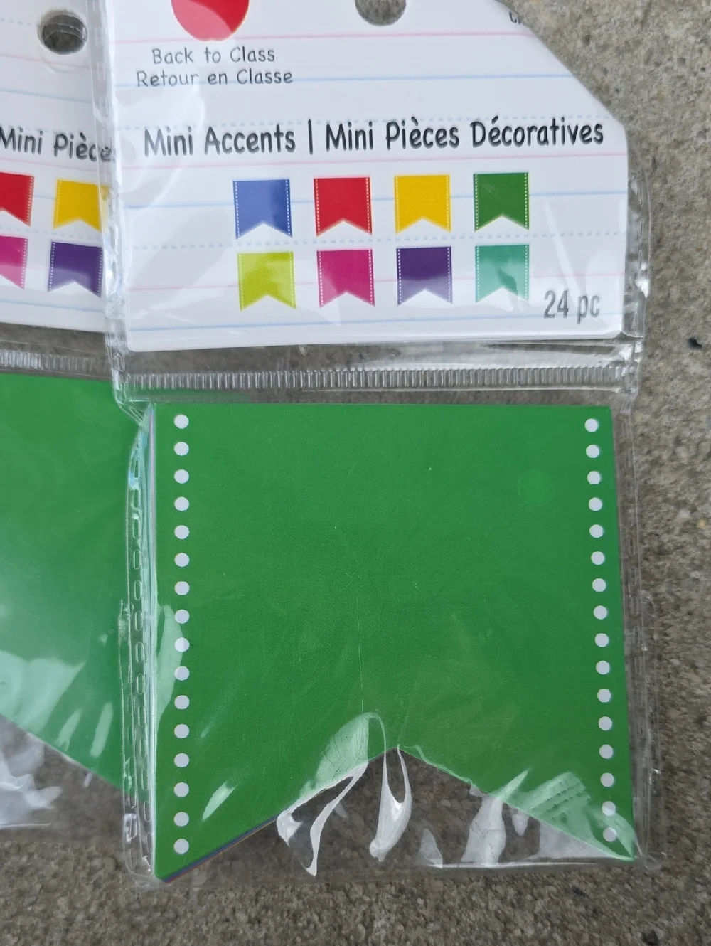 Green Mini Accents Banner Flags